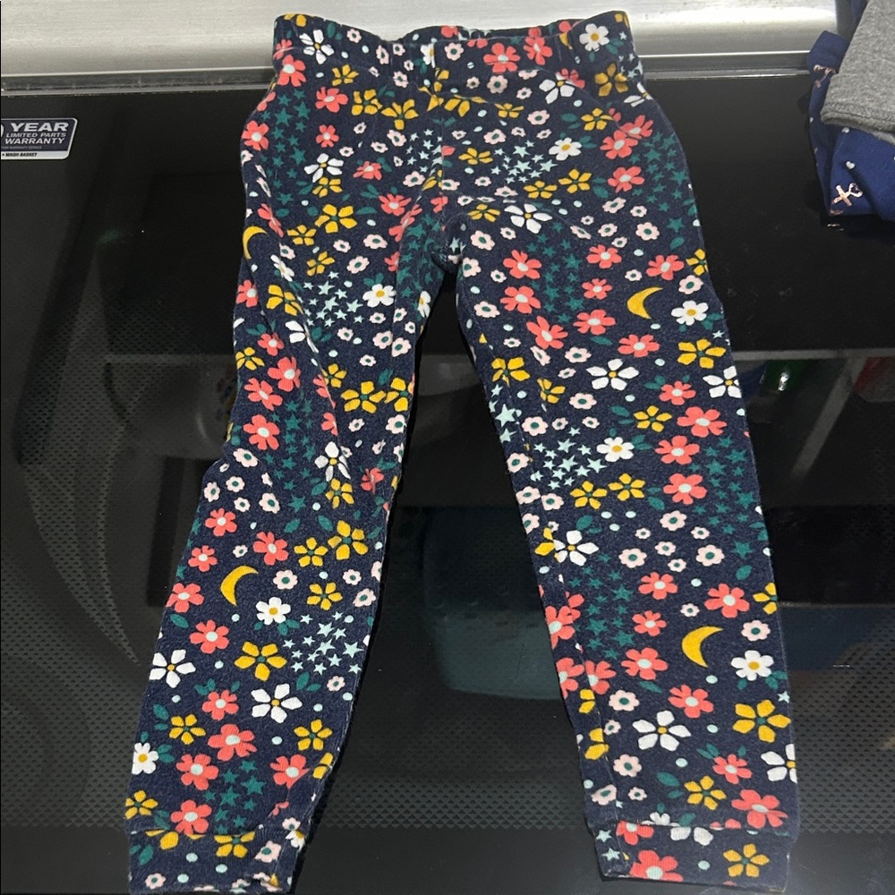 FREE IN BUNDLE Girls 2T pajama bottoms cotton flowers moon